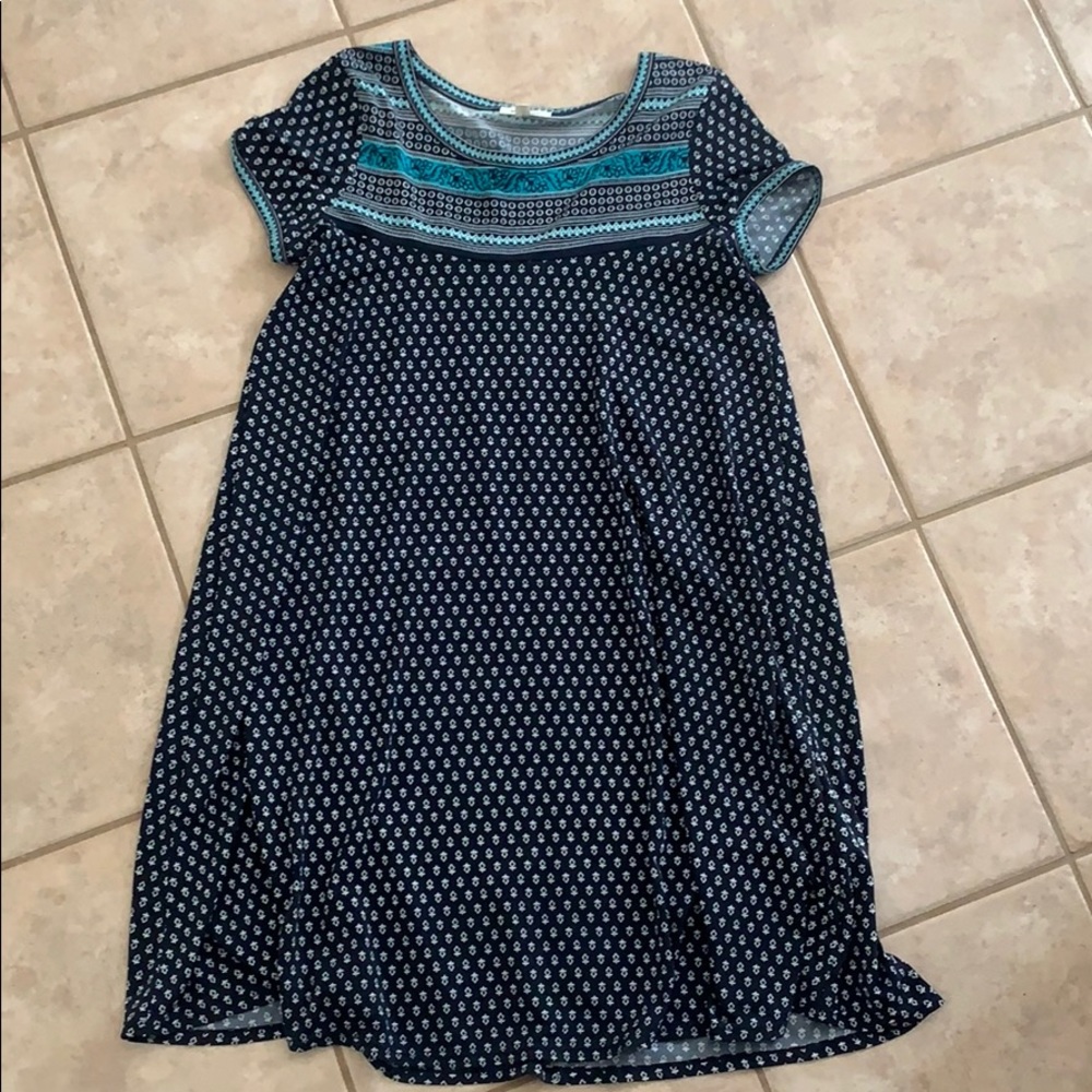 Short sleeve dress